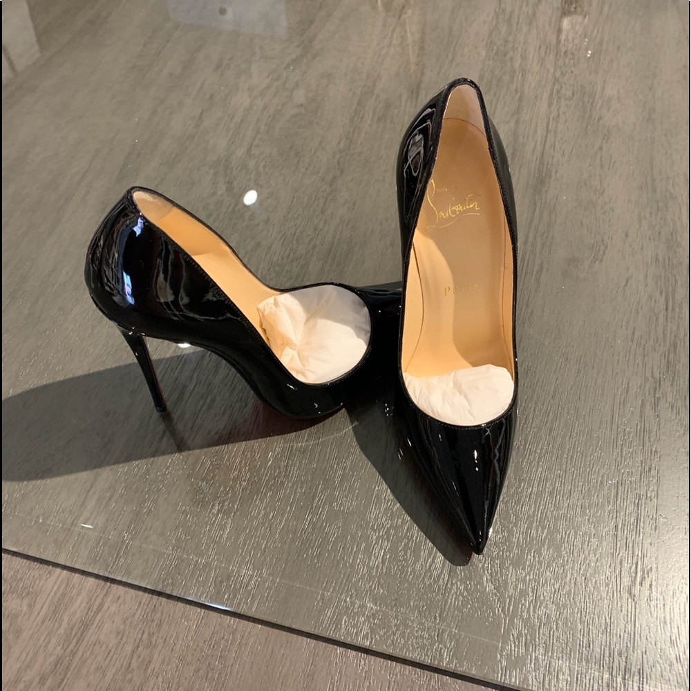 NIB Christian Louboutin Black So Kate